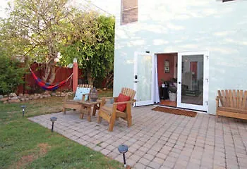 Eco Studio Hotel